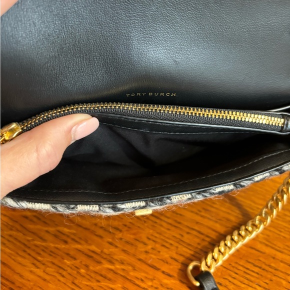 Tory Burch Kira Tweed Chain Wallet & Dust Bag - Picture 11 of 15